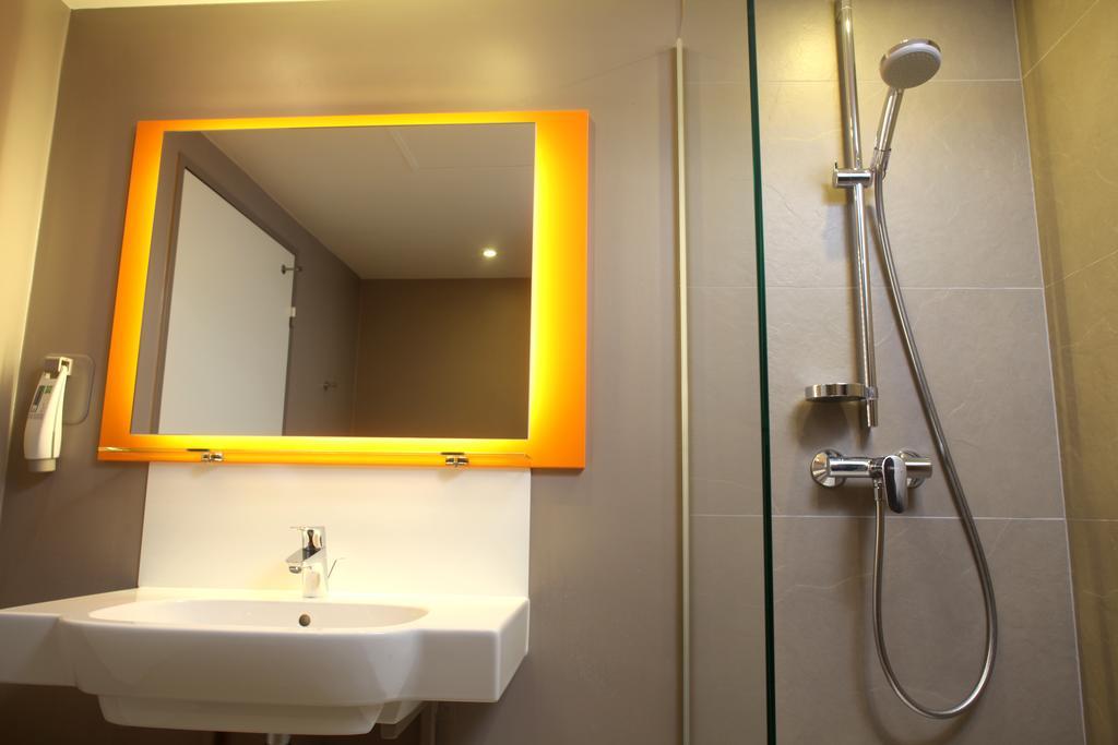 Ibis Styles Gien Hotel Phòng bức ảnh