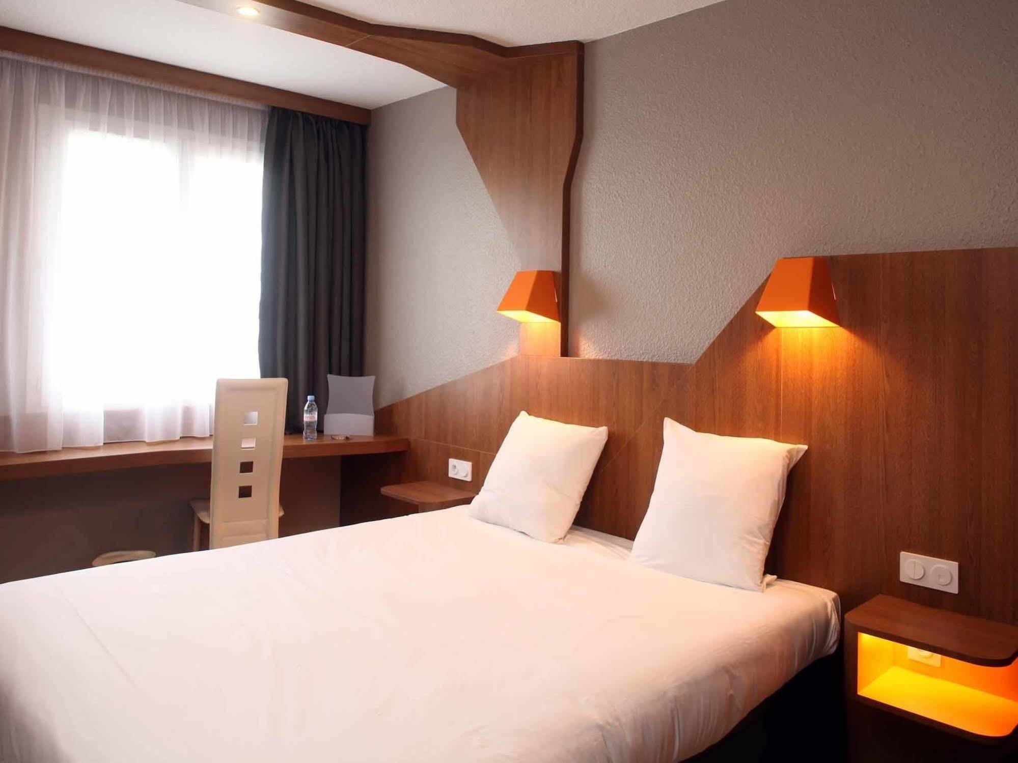 Ibis Styles Gien Hotel Ngoại thất bức ảnh
